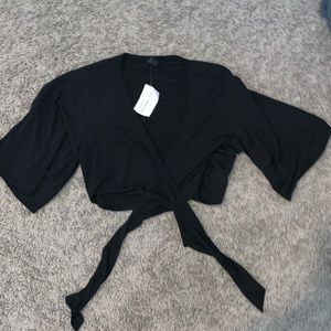 Windsor Black tie top